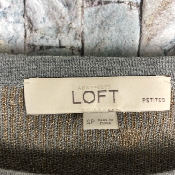 Ann Taylor Loft  Gray Polka Dot Knit Top - Picture 3 of 4